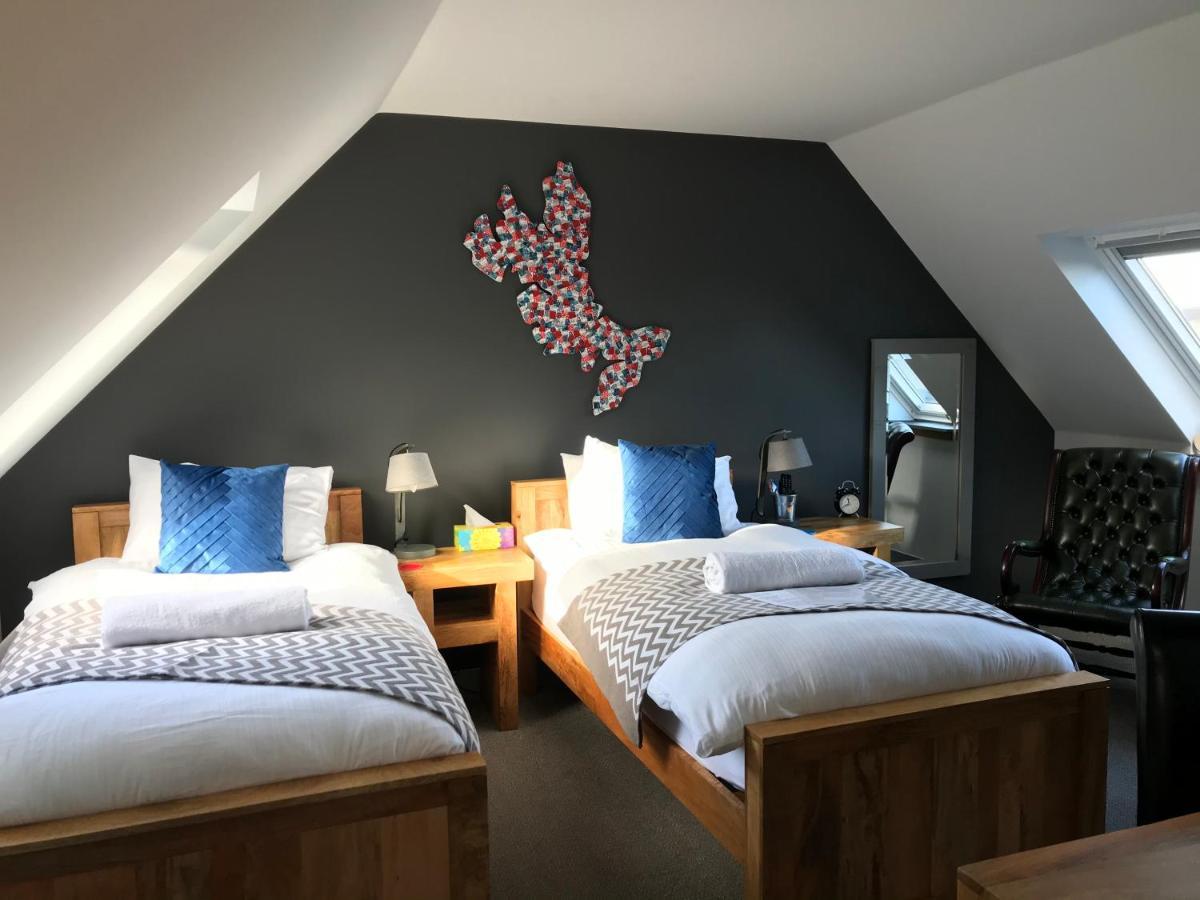 The Bridge Self Catering Villa Kilmaluag Eksteriør billede
