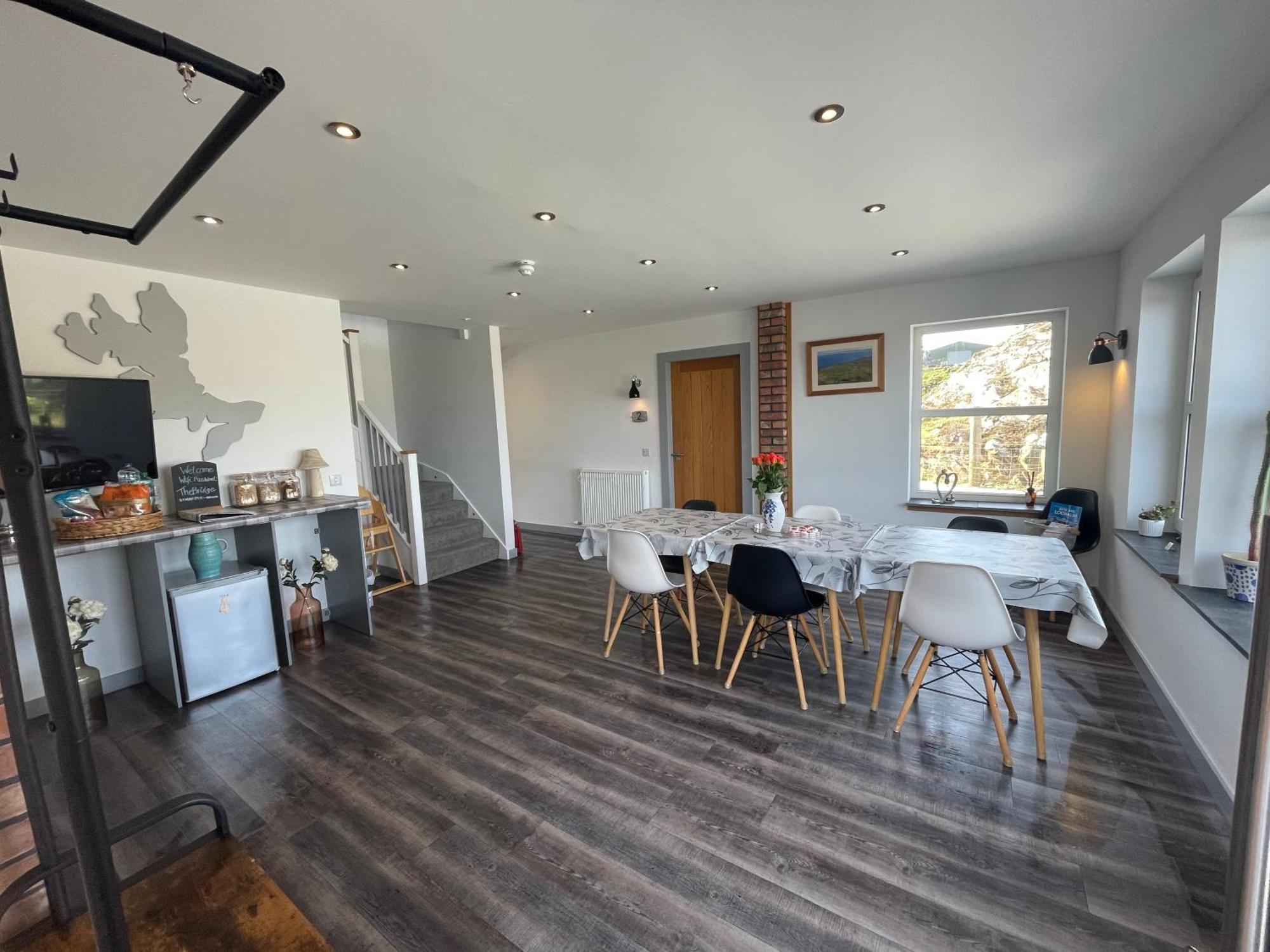 The Bridge Self Catering Villa Kilmaluag Eksteriør billede